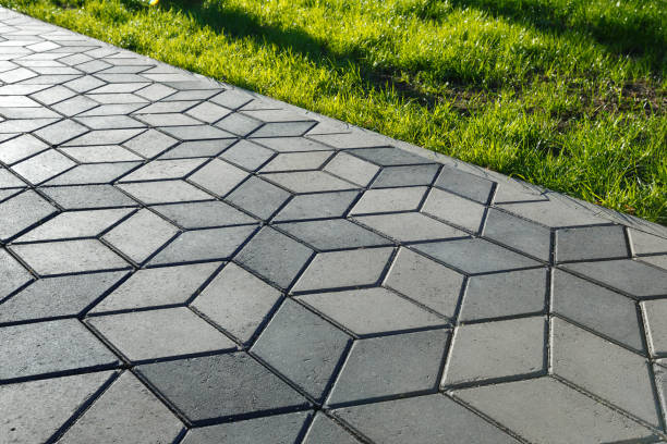Best Residential Driveway Paver Services  in Highland, IL